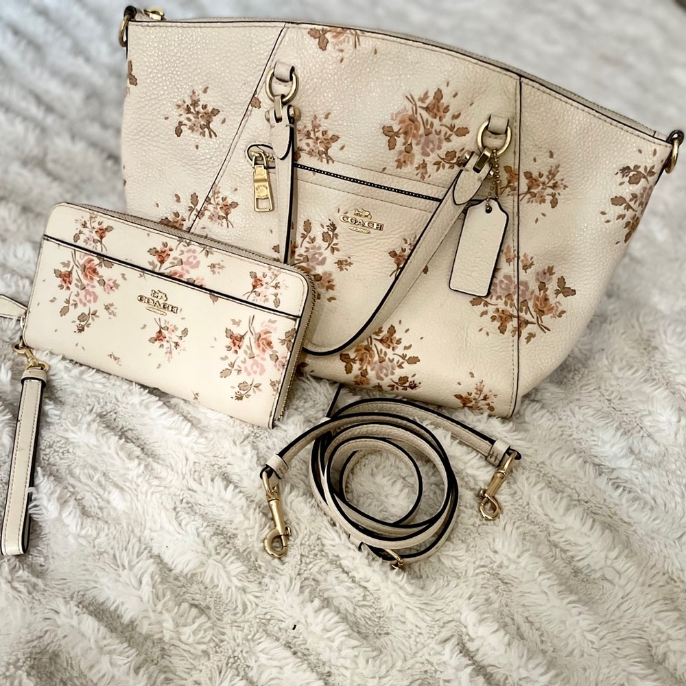 Coach Purse & Wallet Set